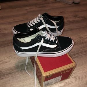 COPY - Black Vans